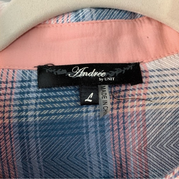Andree by Unit multi plaid button up front w embroidered back 3/4 sleeve. Size L - Picture 3 of 10